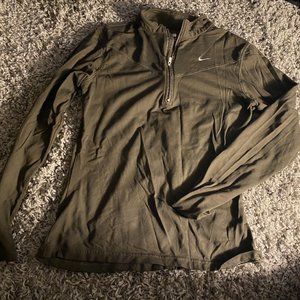 Soft & Cozy with Stretch Nike Fit Dry Long Sleeve Top, M